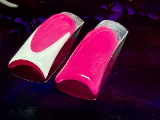 Kinky Pinky Acrylic Powder